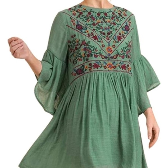 Umgee Boho Embroidered Floral Dress Green Tiered Flowy 3/4 Bell Sleeve Size L - Picture 7 of 10